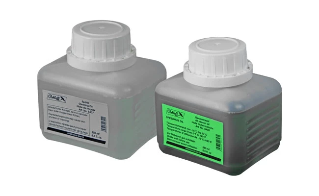 Rohloff Oil Of Speedhub Kanister Set Ganzjahres Und Spueloel Je 250 Ml 1 Rohloff Oil Of Speedhub Kanister Set Ganzjahres Und Spueloel Je 250 Ml